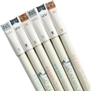 Cute kitten pens